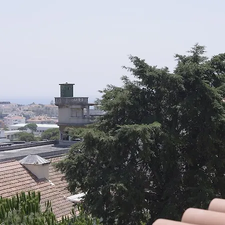 Vakantiehuis Feels Like Estoril Spacious House