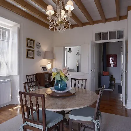 Vakantiehuis Feels Like Estoril Spacious House